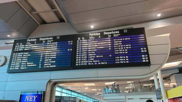 Aeroportos europeus ainda com problemas! Validação com "papel e caneta"